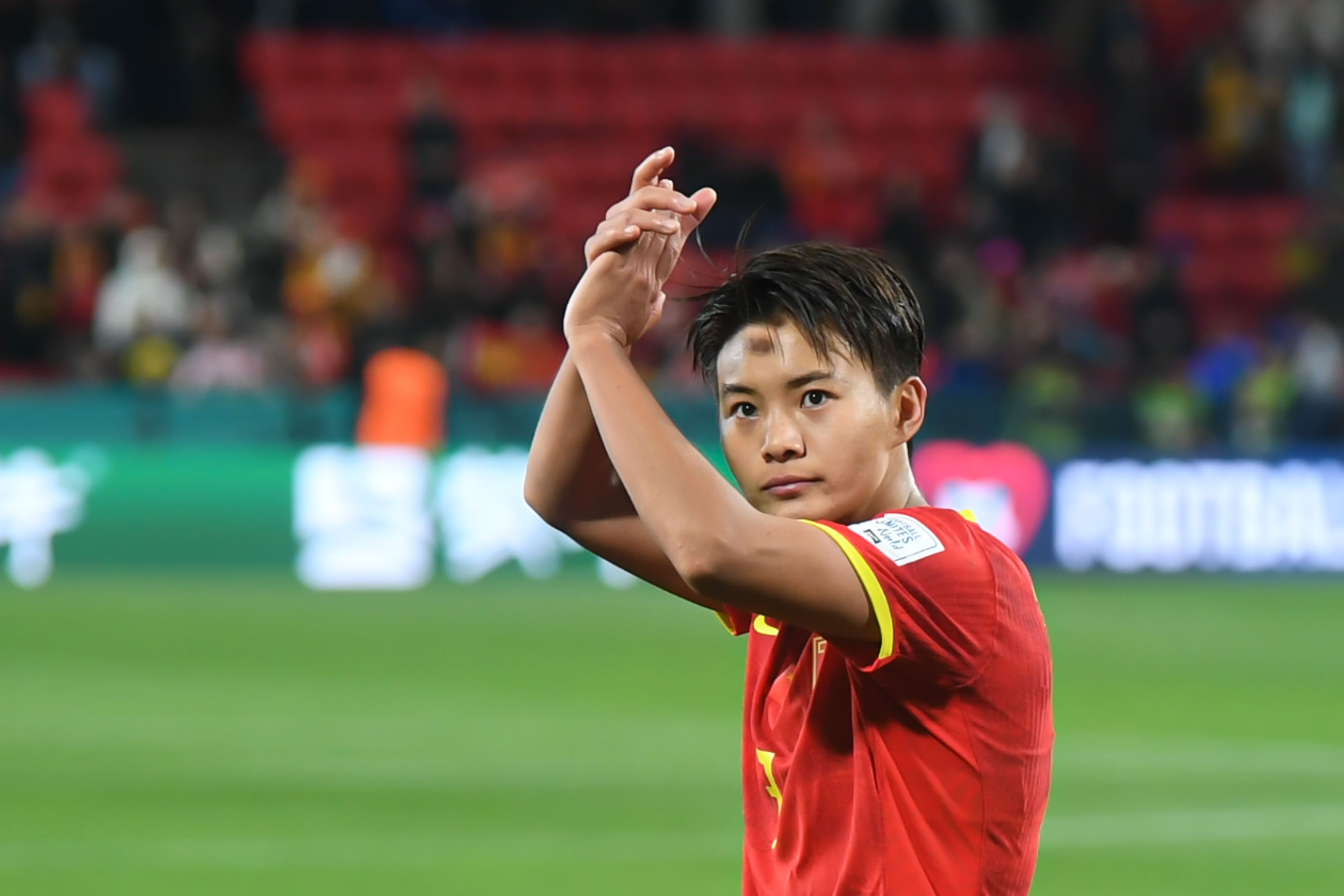 世界杯客户端升级说明-首开记录，王霜赛后：比赛艰难但拿下首胜，要奉献更精彩的比赛