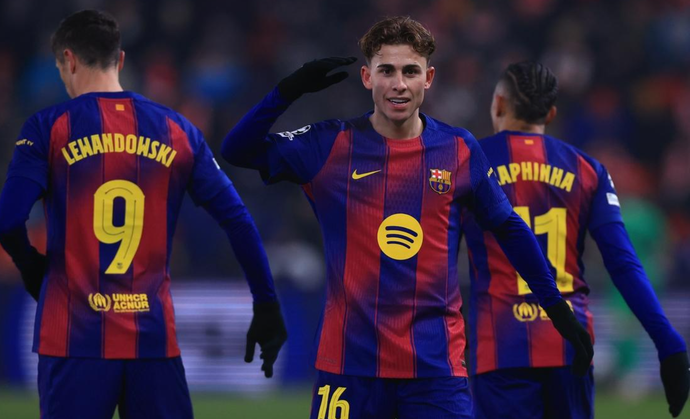 世界杯赛事平台安装-0-1到4-2！巴萨客场逆袭：13场12胜，22岁天才6场欧冠造7球