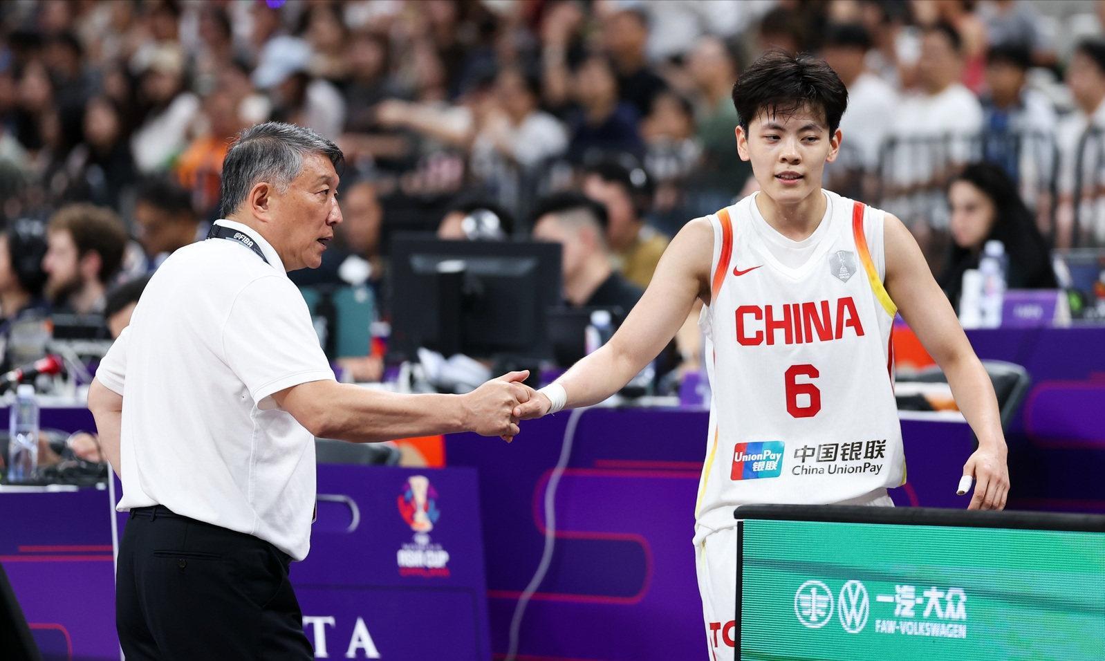 世界杯赛事平台安装-杜锋爱徒加盟NBL，新疆后卫伤势接近郭艾伦，杨舒予成女篮队长