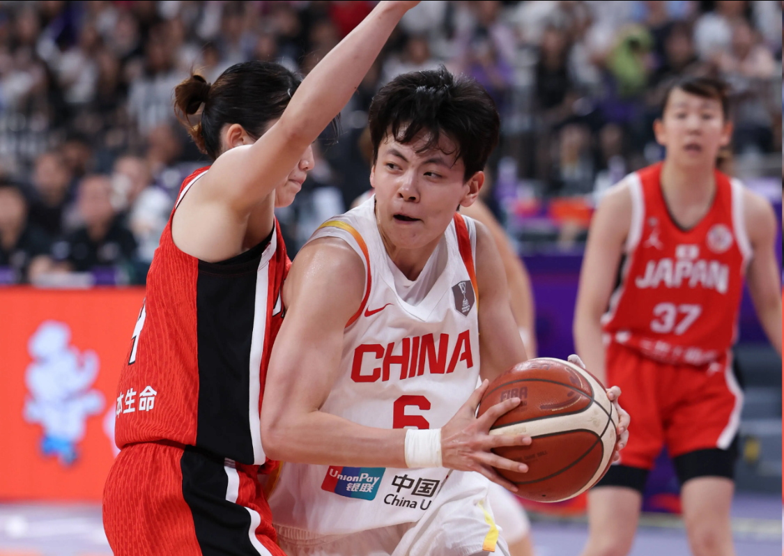 世界杯客户端升级说明-宫导任命新扛旗人！24岁出任国家队队长，球迷：还是王思雨最合适